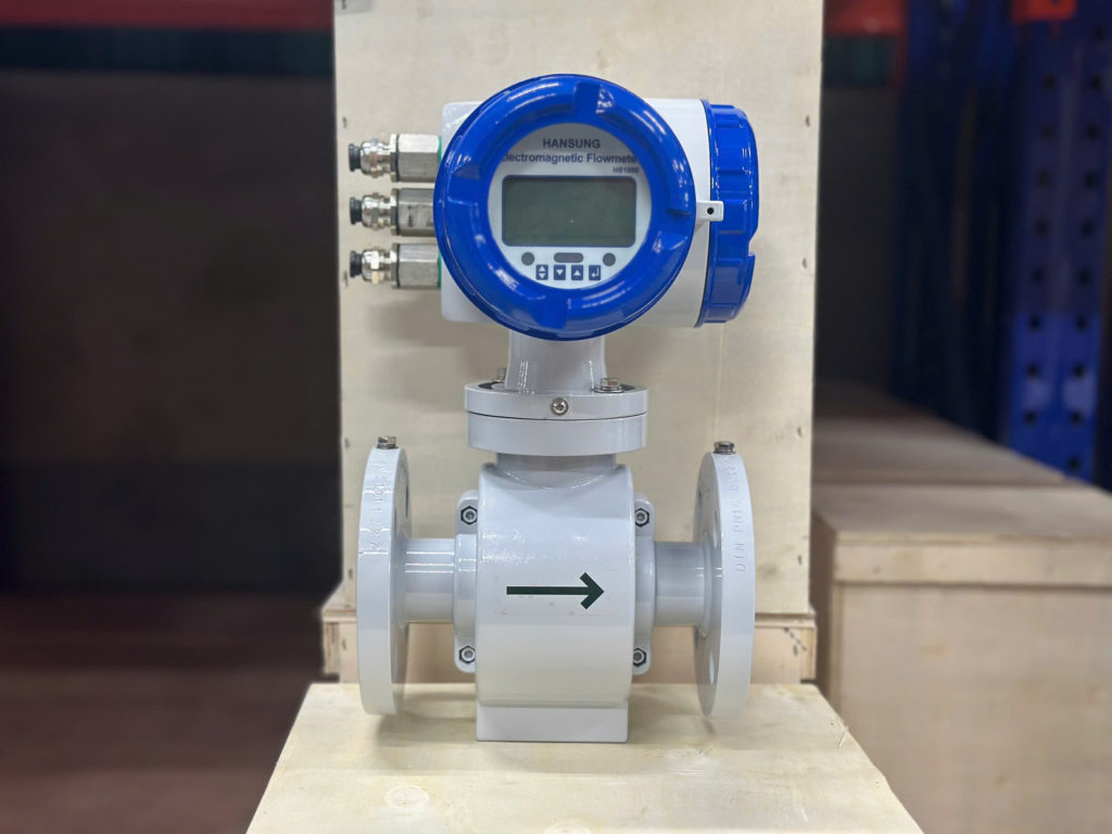 Đồng hồ đo nước điện tử Hansung DN20
